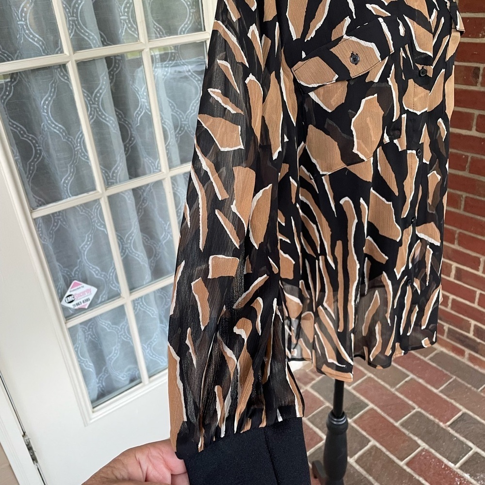 DKNY Black and Tan Abstract Pattern Shirt - Picture 3 of 5
